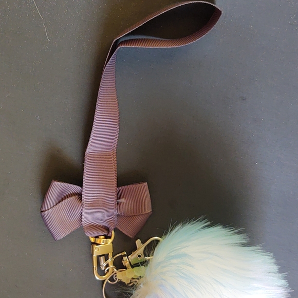 Cellphone Wrist Strap - Picture 4 of 4